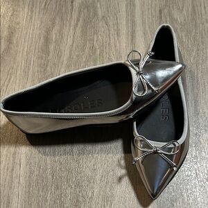 AEROSOLES Silver Mary Jane Flats